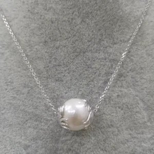 AAAA Quality 10mm white round freshwater pearl pendant, 925 Silver