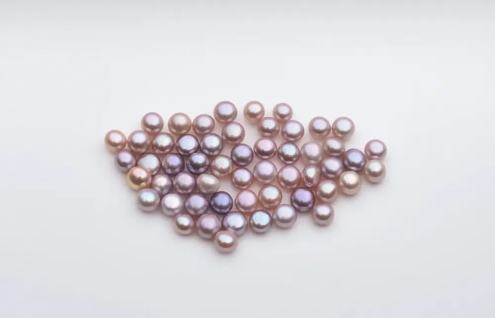 Different Types of Pearls: 7 Stunning Varieties for Jewelry 5 Different Types of Pearls: 7 Stunning Varieties for Jewelry
