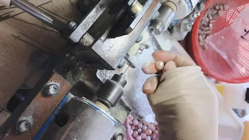 Full-Drill vs Half-Drill Pearls: A Technical Sourcing Guide for Fine Jewelry Makers 8 full-drill-vs-half-drill-pearls-comparison.jpg