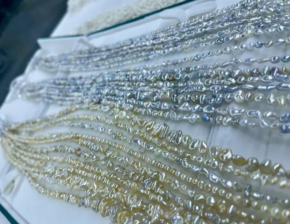 Keshi Pearls Guide: What Makes Them Special & How to Buy Wholesale Like a Pro 2 Keshi Pearls Guide: What Makes Them Special & How to Buy Wholesale Like a Pro