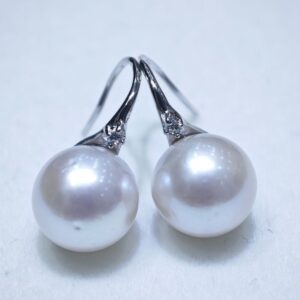 Orecchino con perla d'acqua dolce bianca tonda da 9-10mm | Argento sterling di qualità AAAA | Produttore di perle in Cina - Produttore di perle in Cina